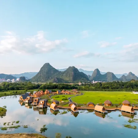 Peak View Wild Luxury Resort