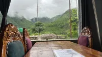 HillCouch Resort - parking