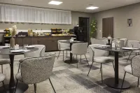 Nehô Suites St Jean Maurienne - breakfast