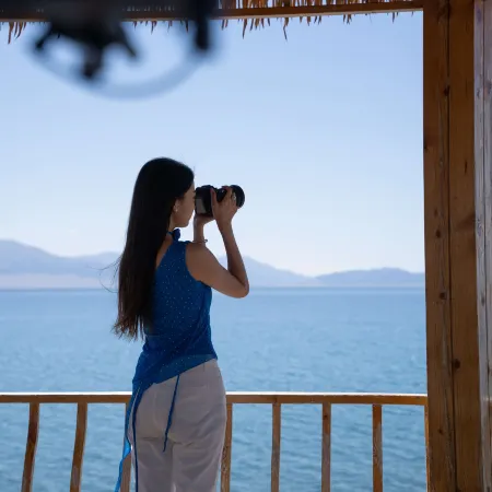Wadna Yi Sayram Lake