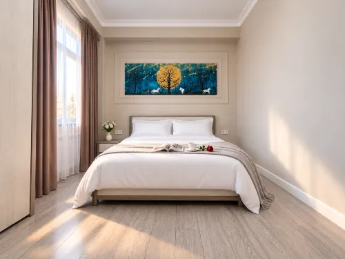 Lanya Hotel - parking