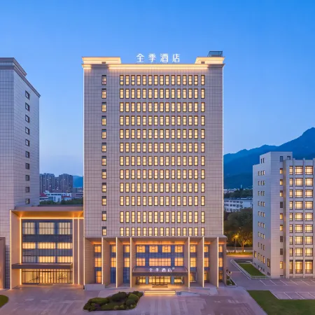 JI Hotel (Qingxu Wenyuan Road)