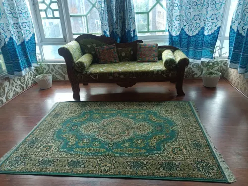 Coachman Homestay - parking
