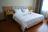 Cangyuan Airport Hotel