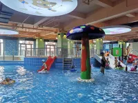 Fuxin Jiujun Hot Spring City Hotel