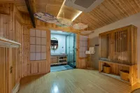 Floral Hotel · Jiangxiangtai Tea Culture Hall hotel (Huizhou Ancient City) - พร้อมระเบียง