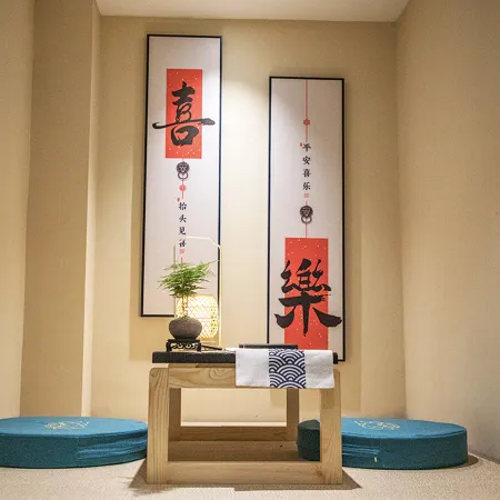 Nafu Hotel (Zhou East Port Spring Plaza Store)