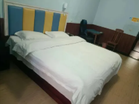 Changde Jinying Hotel