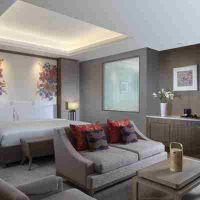 Hotel Tentrem Semarang Rooms