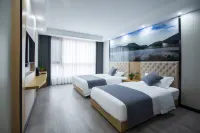 Shennongjia Plateau Red Homestay (Dajiuhu Pingqian Ancient Town Branch) Hotel in zona Pingqian Ancient Town