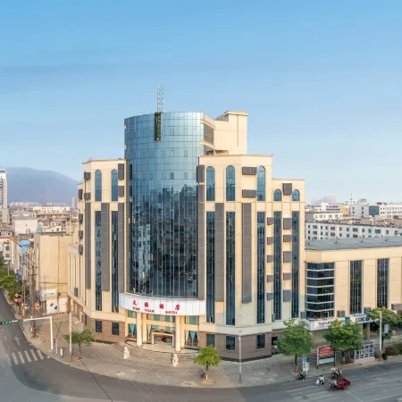 Shiping Tian Yuan Hotel