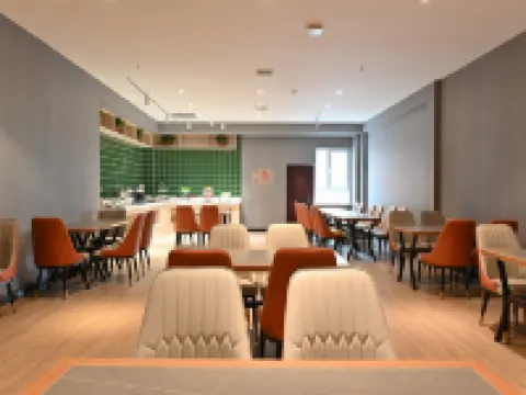 Vienna 3 Best Hotel (Tonghua Railway Station) Hoteles en Tonghua