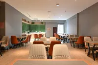 Vienna 3 Best Hotel (Tonghua Railway Station)