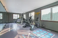 VOYAGE INTERNATIONAL HOTEL (Capital Airport New National Exhibition Store) - Gym