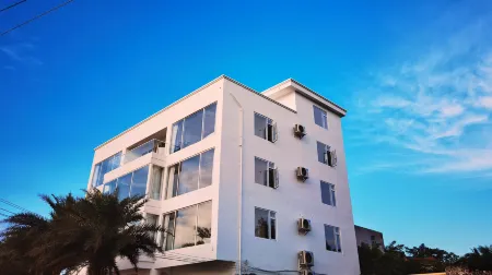 Sunset Island Luxury Seaview Homestay Отели рядом с достопримечательностью «Jinshawan Coastal Park»