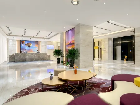 Lavande Hotels (Shihezi） Отели рядом с достопримечательностью «Shihezi University - South District»