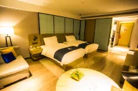 Echarm Hotel (Jingmen Yintai City Jingchu Institute of Technology)
