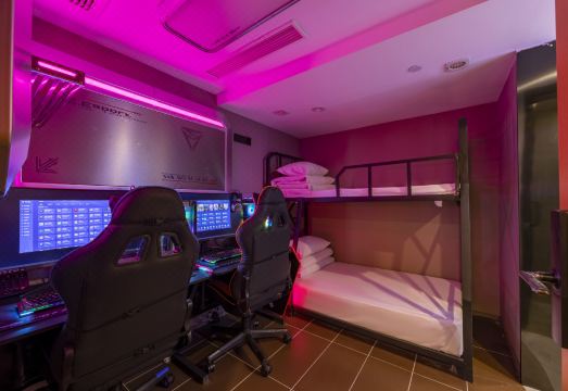 3. 지아 퀴 호텔 ..