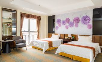 Jiangmen Baiyi Business Hotel (Jiangmen East Station Store)