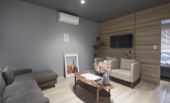 @Home Shinmachi/2min to Subway station