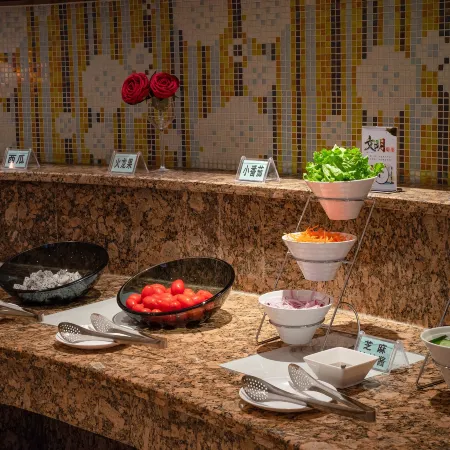 Ginkgo Qizhuang Hotel