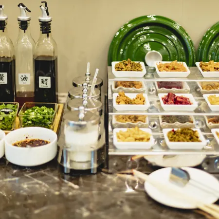 Homeinn Selected Hotel (Karamay Youyi Road)