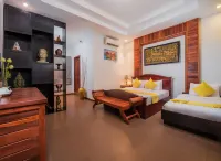 Samnak Lounge Hotels in Сіємреап
