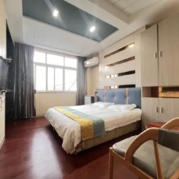 Yiyang Yinting Hotel