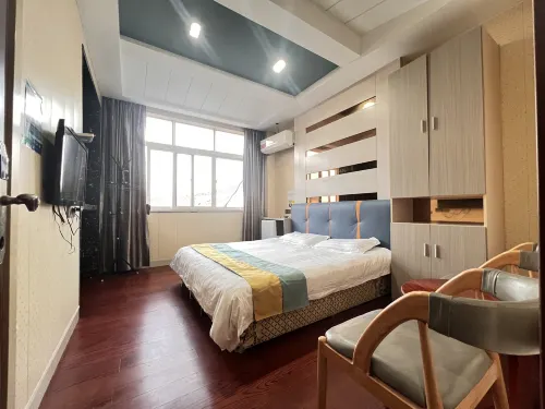 Yiyang Yinting Hotel