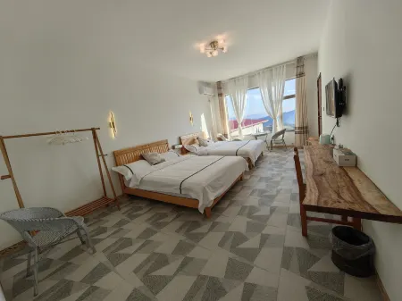 Hongtu Shengxia Hotel Отели рядом с достопримечательностью «Dongchuan Red Land»