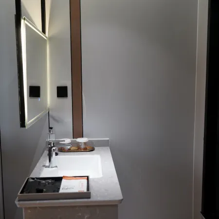 Mando Hotel
