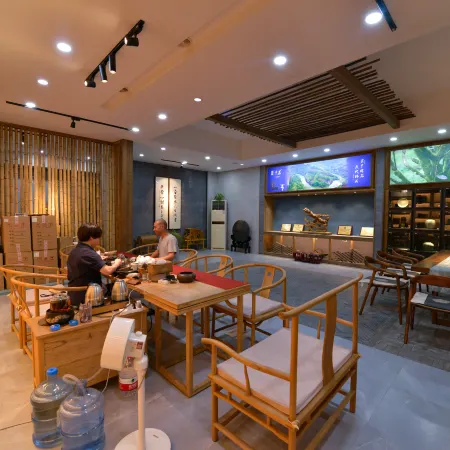 Wuyishan Weisu Space Homestay (Sangu Resort Area) Отели рядом с достопримечательностью «Culture Tourism Pedestrian Street»