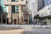 Dash Living on Hollywood Hotels near Ladder St