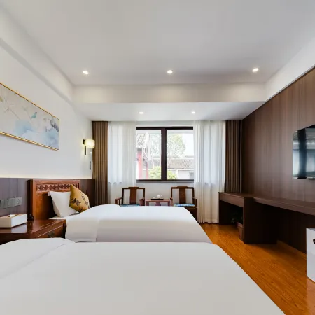 Floral Hotel·Yuqingge Hengyuan Hotel (Tongli Branch)