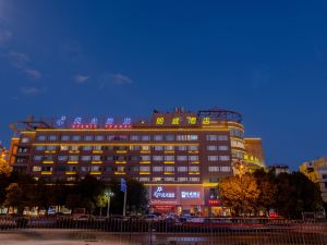 Kunming Langwei Hotel (Kunming Railway Station Branch)