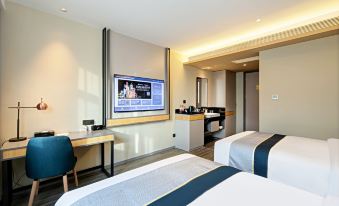 Home Inn Business Travel Hotel ( Xiang Luohe Landscape Bridge Longshan Road Branch)