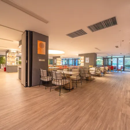 Shuifu Tongluo Resort Hotel (Tongluoba National Forest Park Branch)