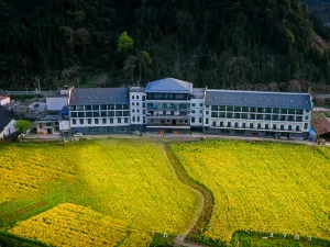 Sunflower Resort Hotel