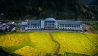 Sunflower Resort Hotel Hotel in zona CPC Shitai Committee Party School