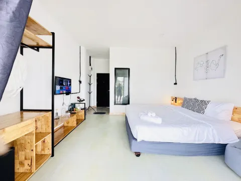 รูม ฟีล อีซี่