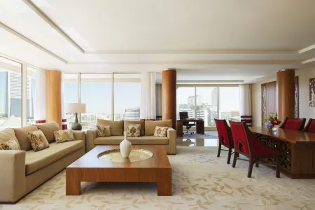 Raffles Dubai Отели рядом с достопримечательностью «Dubai Driving Center Al Qusais 1»