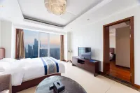 Blue Shell Scenic Apartment (Qingdao May Fourth Square) - Condos
