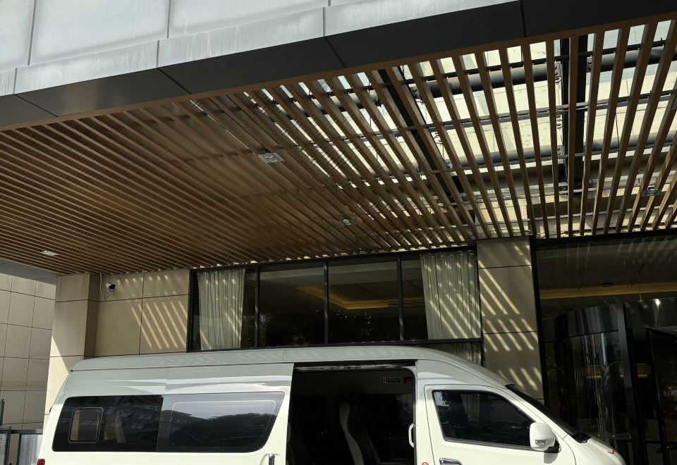 가오치 공항 근처 호텔의 중요성