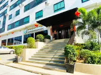 Siha Treasure Hotel Hotels near Cambrew Beer Factory