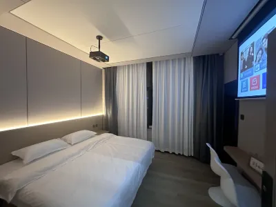 Changhai Yushuigu Seaview Smart Hotel (Huanhai Park Branch) Hotels near Jinchan Daohai Zhenpinhang