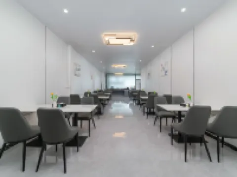 米漾米居酒店(江華店) 江華酒店