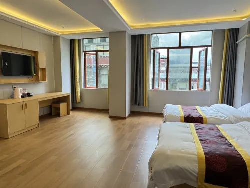 Gyirong Moonlight Hotel - Pet friendly