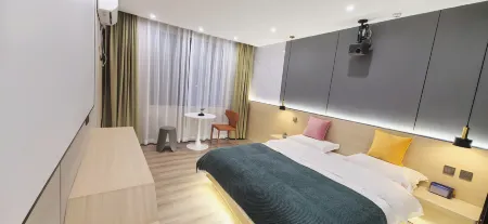 Anning Taoxi Hotel (Yunnan Technician College) Отели рядом с достопримечательностью «Gymnasium (Hubin Road)»