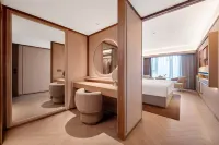 呼和浩特東站如意和大街桔子水晶酒店 - 停車場