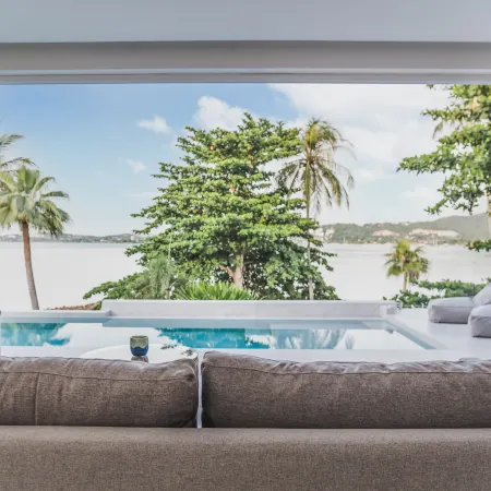 Replay Pool Villa